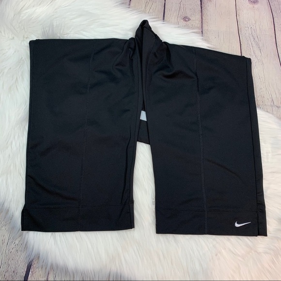 Nike Cropped Capri Size Small - Picture 3 of 7